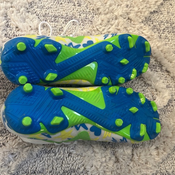 PUMA Future Ultimate Neymar JR - Youth - Size 4 - Picture 3 of 6